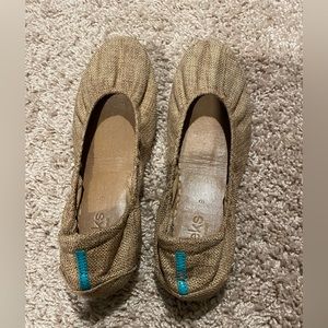 Brentwood Brown Woven Tieks -Size 9
